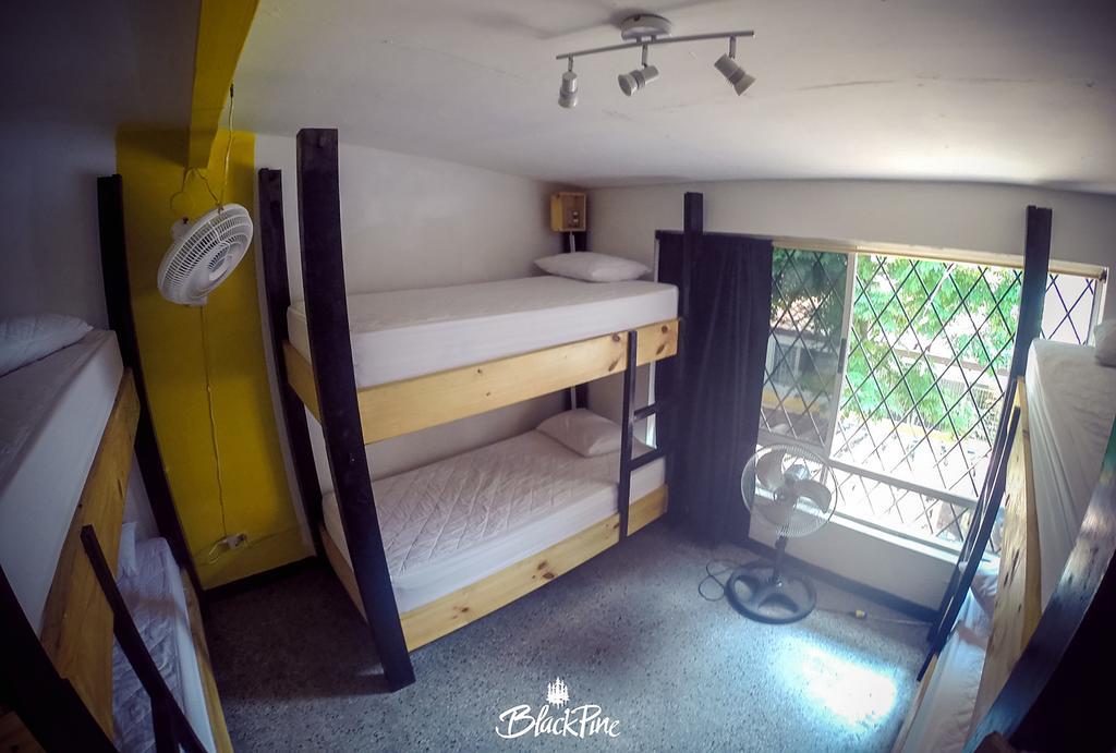 Blackpine Hostel Medellín Exteriér fotografie