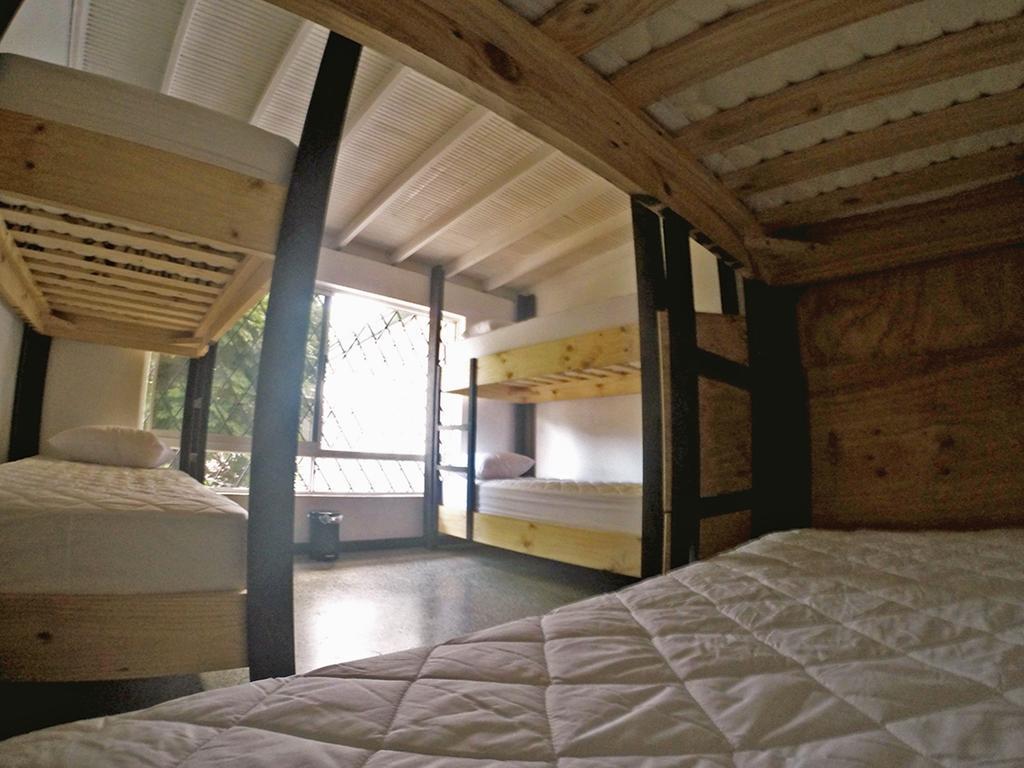 Blackpine Hostel Medellín Pokoj fotografie
